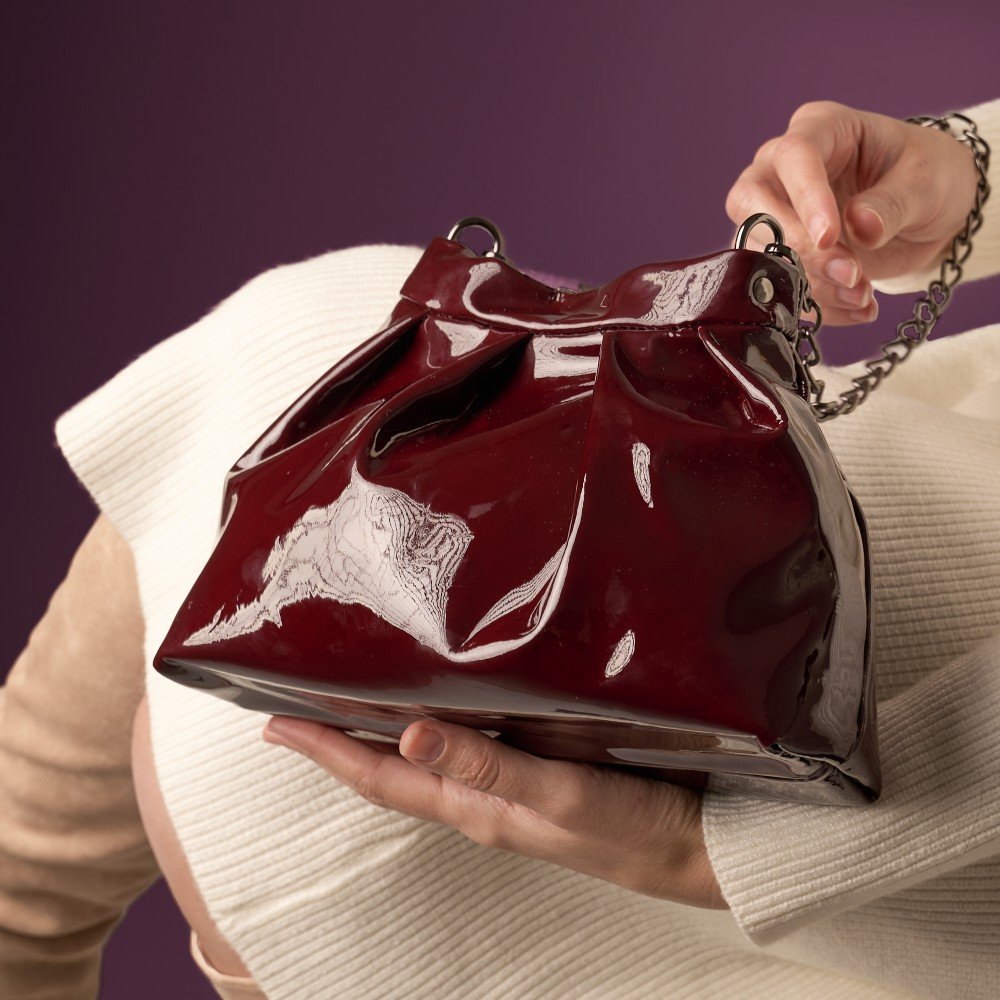 Burgundy leather pleated bag - Danae - Image 2